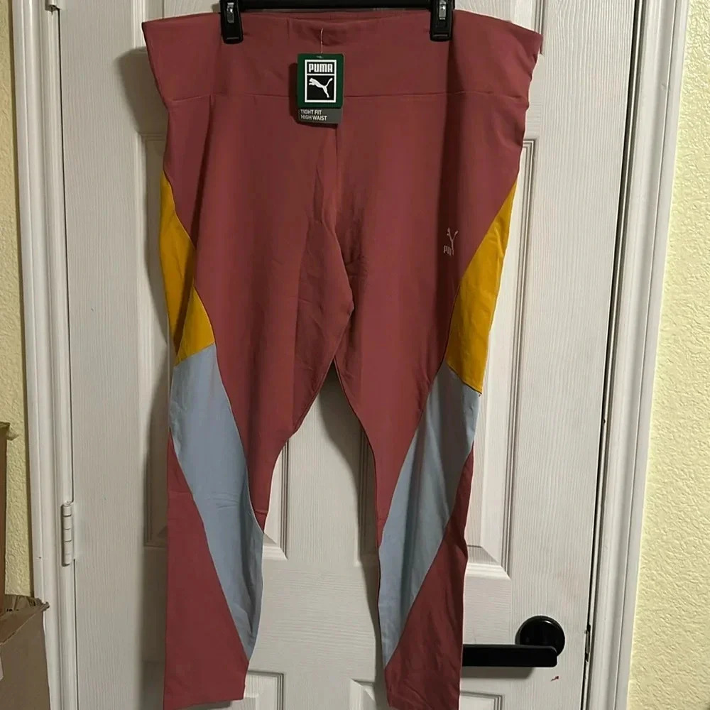 PUMA Women's CLSX High Waist Leggings 3X Mauvewood/High Risk Red NWT